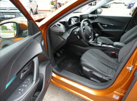 Peugeot - 2008