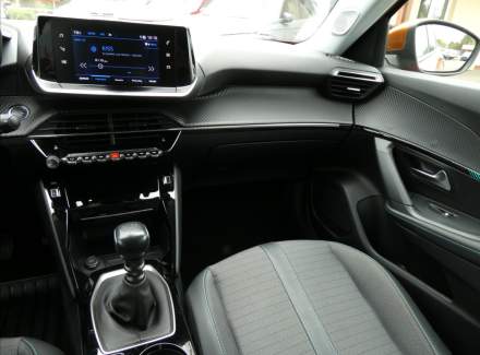 Peugeot - 2008