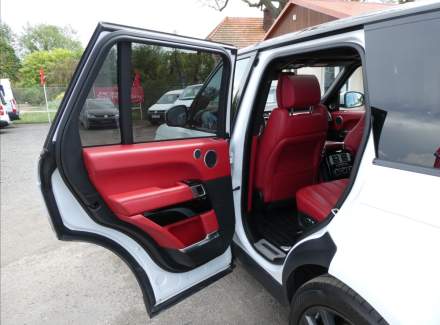 Land Rover - Range Rover