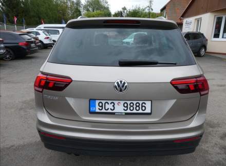 Volkswagen - Tiguan