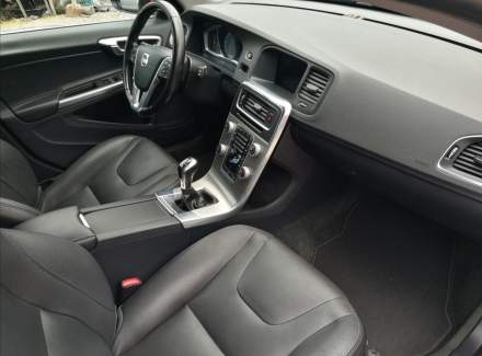 Volvo - V60