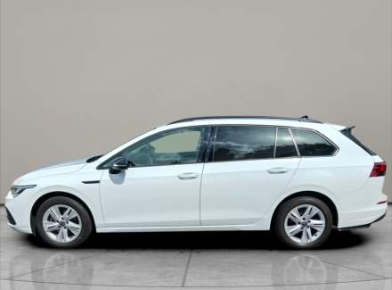 Volkswagen - Golf