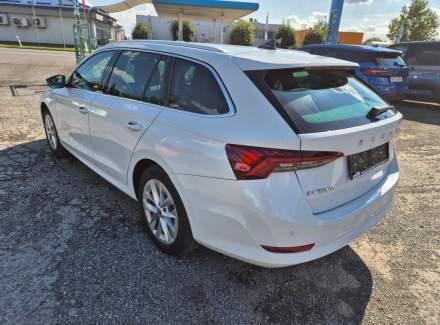 Škoda - Octavia