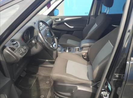 Ford - S-MAX