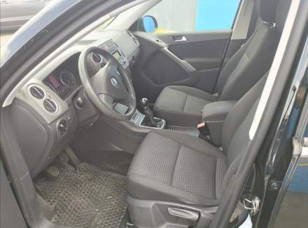 Volkswagen - Tiguan