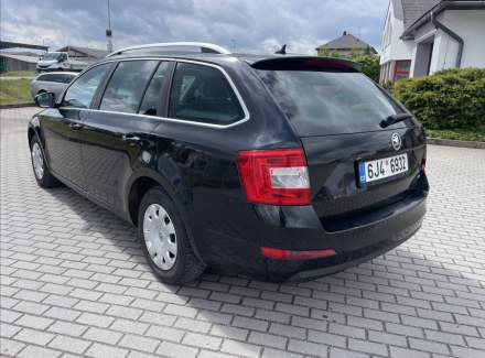 Škoda - Octavia