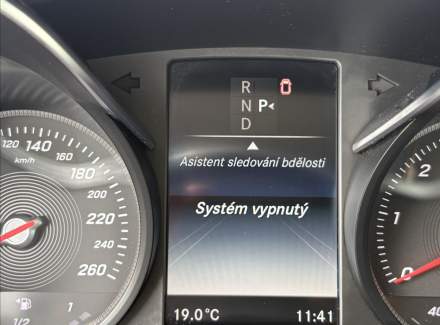 Mercedes-Benz - V-class
