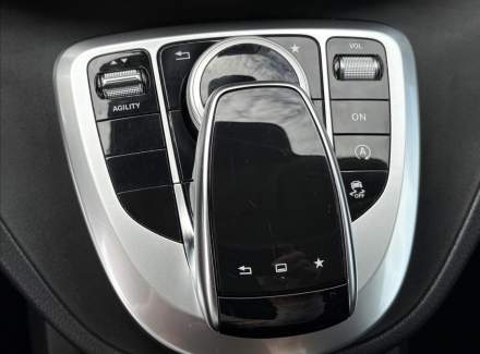 Mercedes-Benz - V-class