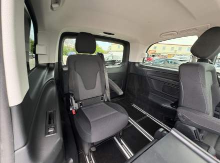 Mercedes-Benz - V-class