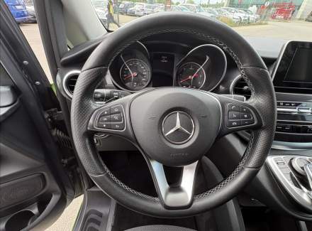 Mercedes-Benz - V-class