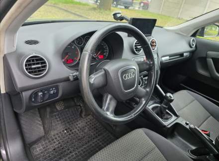 Audi - A3