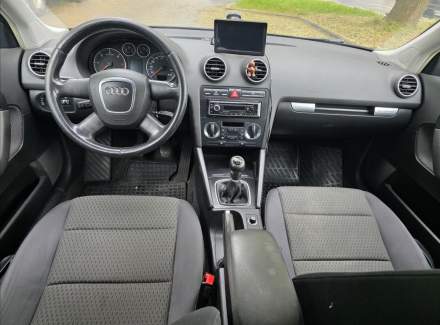 Audi - A3
