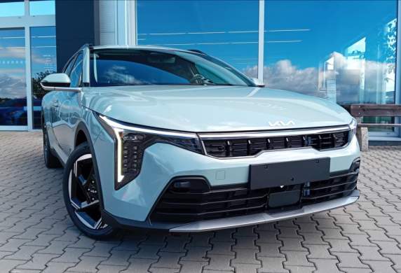 Kia - K4