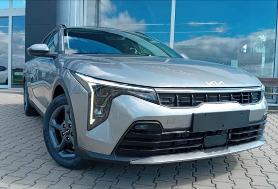 Kia - K4