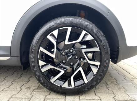 Kia - XCeed