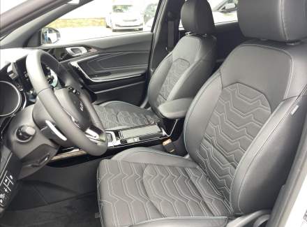 Kia - XCeed
