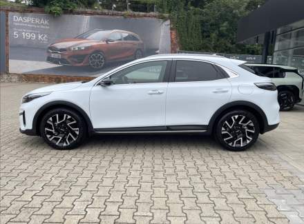 Kia - XCeed