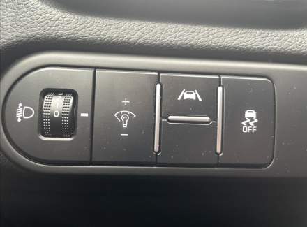 Kia - XCeed