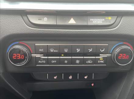 Kia - XCeed