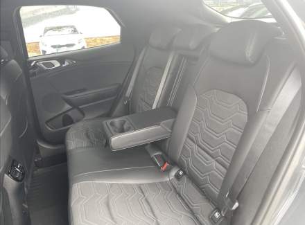 Kia - XCeed