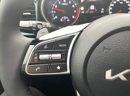 Kia - XCeed