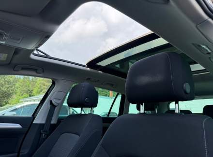 Volkswagen - Passat