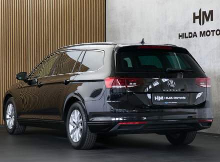 Volkswagen - Passat