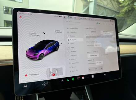 Tesla - Model 3