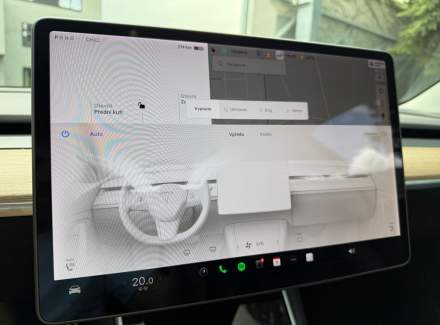 Tesla - Model 3