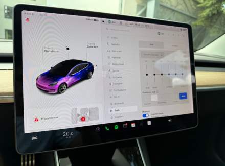 Tesla - Model 3