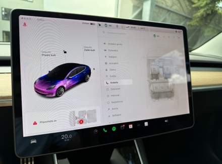 Tesla - Model 3