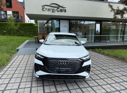 Audi - Q4 e-tron