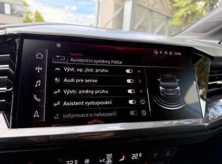 Audi - Q4 e-tron