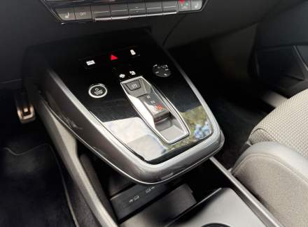Audi - Q4 e-tron