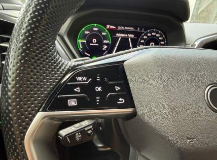 Audi - Q4 e-tron