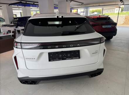 Omoda - 9 PHEV