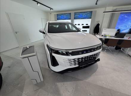 Omoda - 9 PHEV