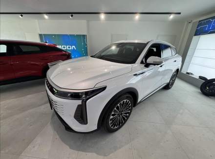 Omoda - 9 PHEV
