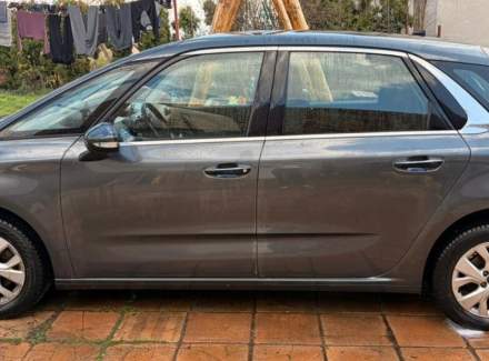 Citroën - C4