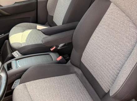 Citroën - C4
