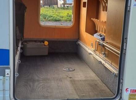 Ford - Aerostar