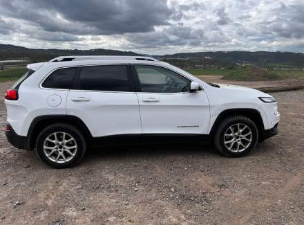 Jeep - Cherokee