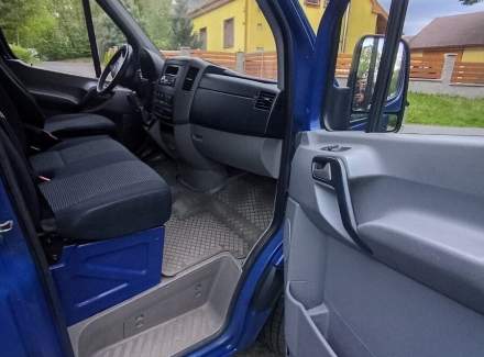 Mercedes-Benz - Sprinter