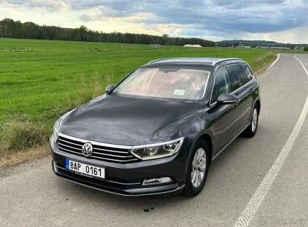 Volkswagen - Passat