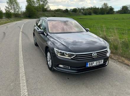 Volkswagen - Passat
