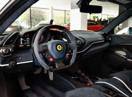 Ferrari - 488