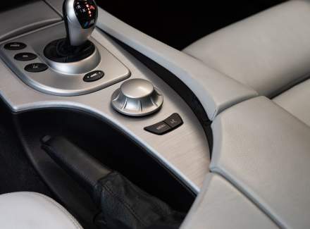 BMW - M5