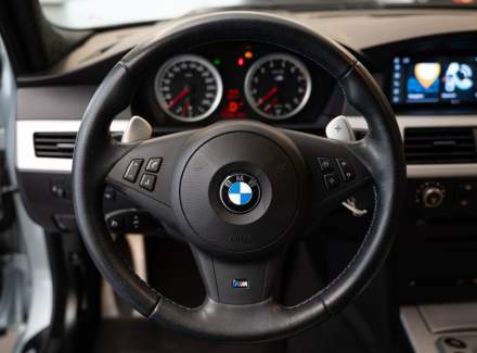 BMW - M5