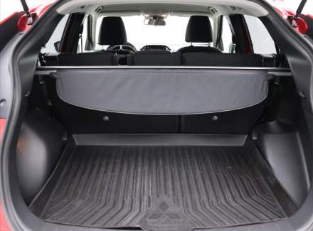 Mitsubishi - Eclipse Cross