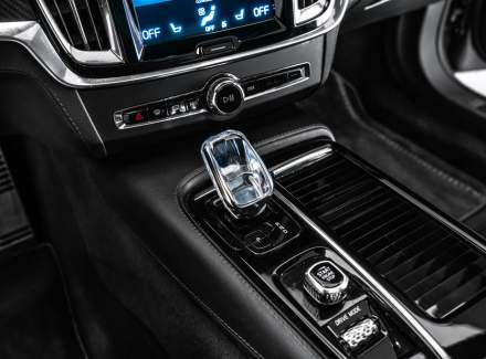 Polestar - 1